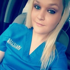 Meet your Posher, Nikki